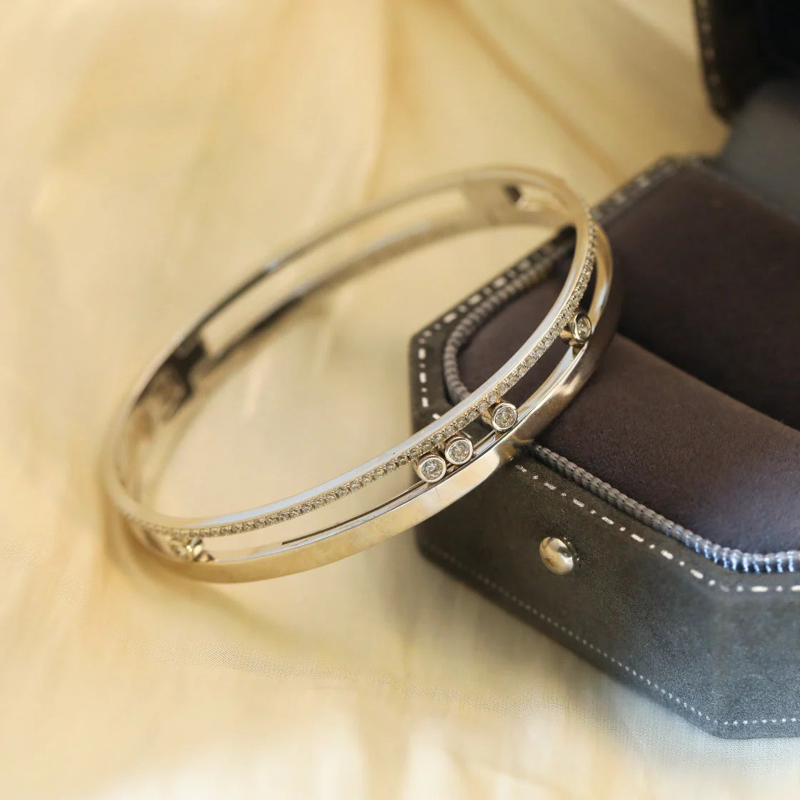 [Imperial Jewelrys]Move Romane Diamond Bangle Bracelet