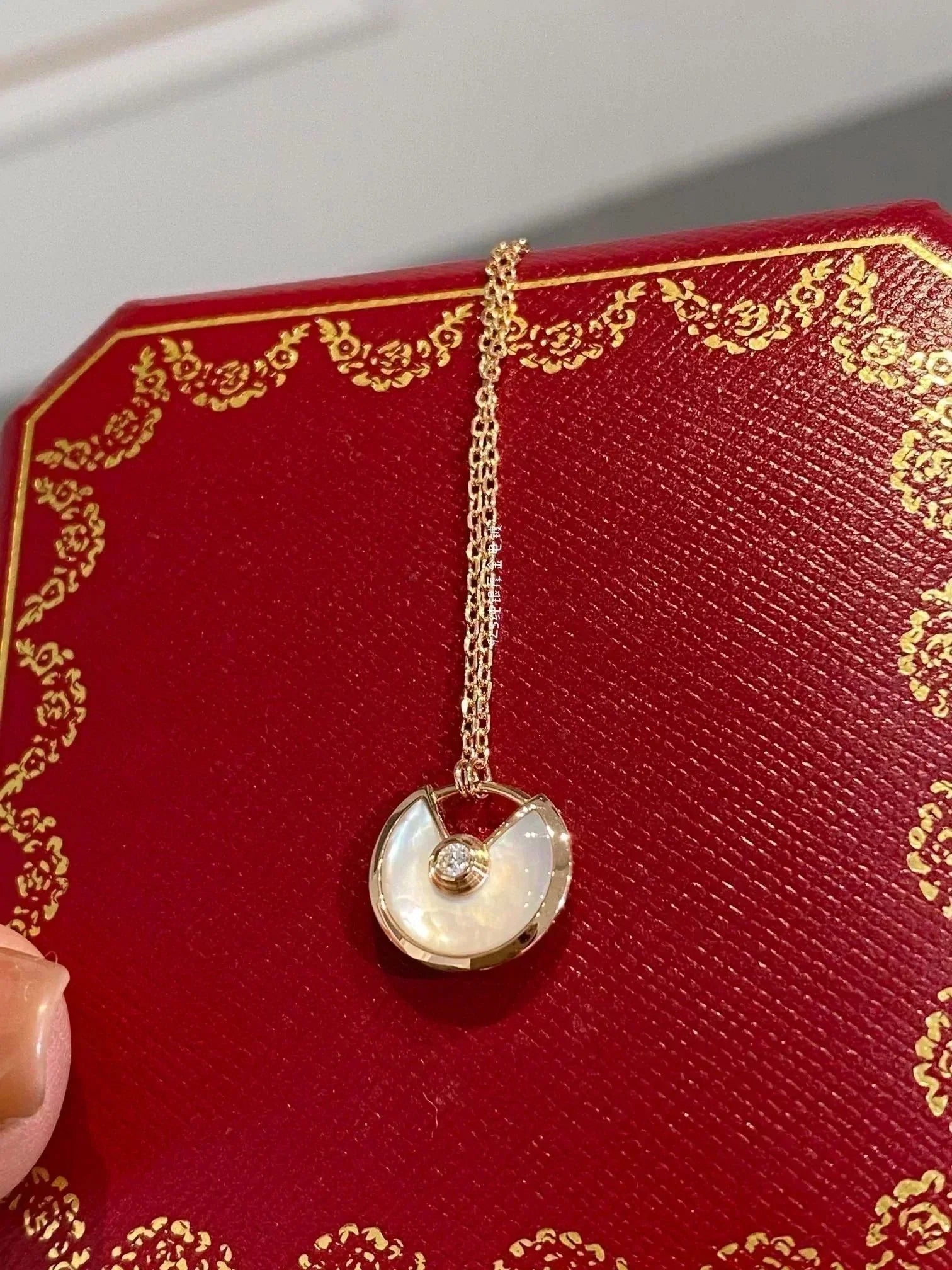 ¡®Imperial¡¯AMULETTE ROSE GOLD MOP NECKLACE
