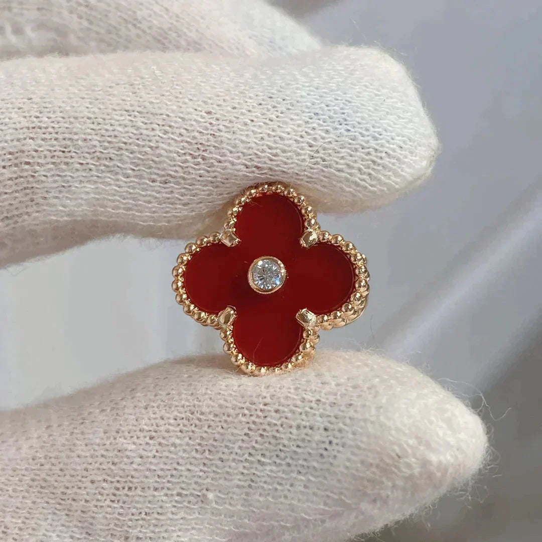 ¡®Imperial¡¯CLOVER MEDIUM 1 MOTIFS CARNELIAN  DIAMOND earrings