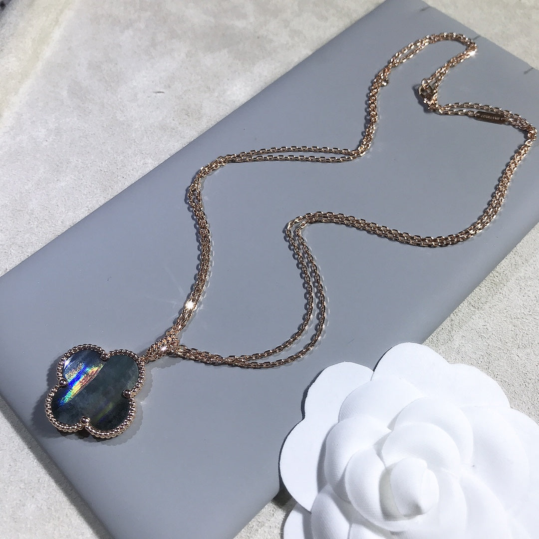 ¡®Imperial¡¯CLOVER 25MM GOLD DARK MOP BIG CLOVER NECKLACE