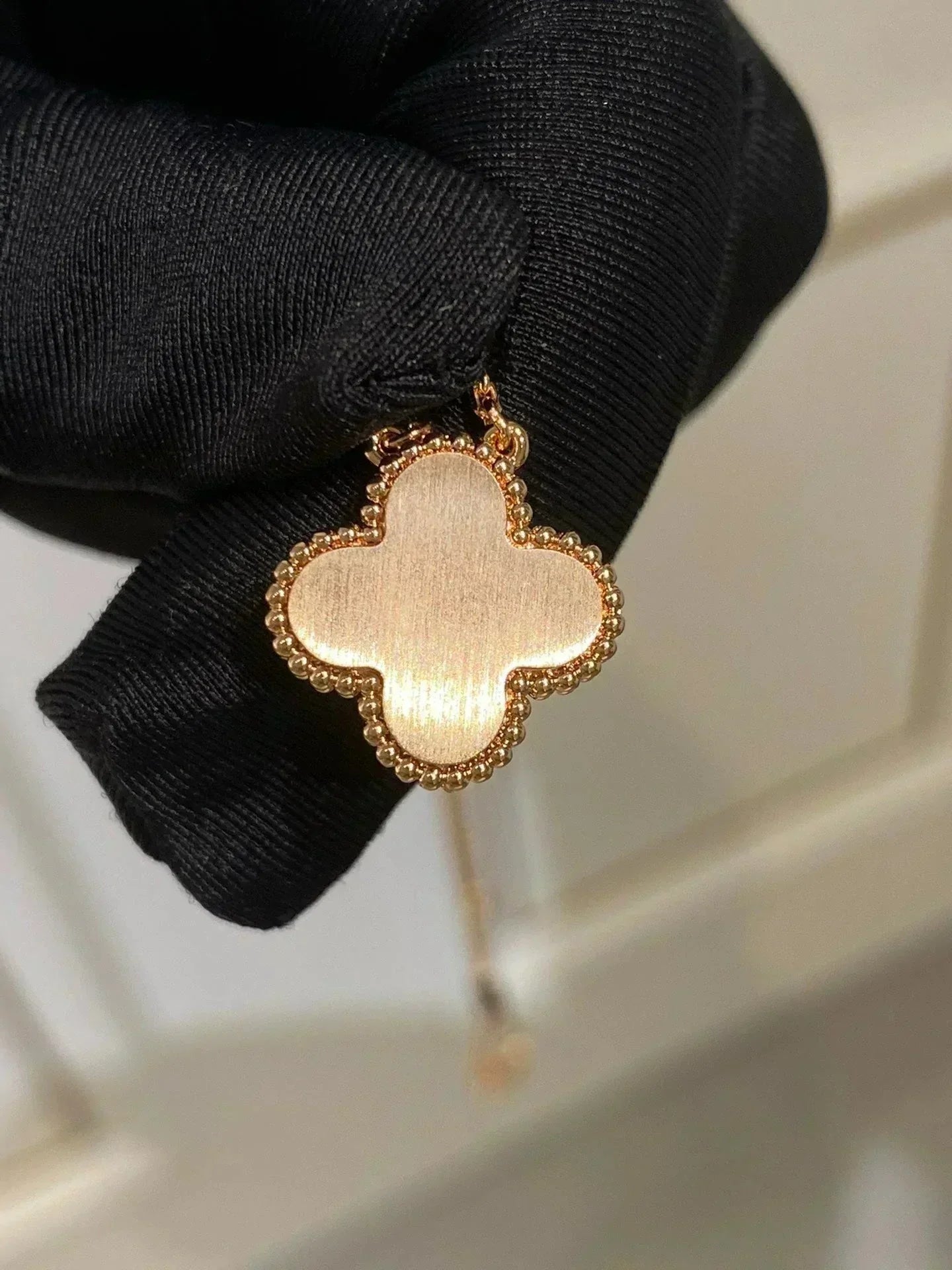 ¡®Imperial¡¯CLOVER 15MM DIAMOND RHODONITE NECKLACE