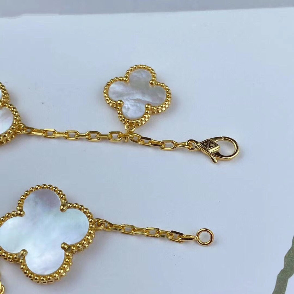 ¡®Imperial¡¯MAGIC CLOVER MOP GOLD BRACELET 5 MOTIFS