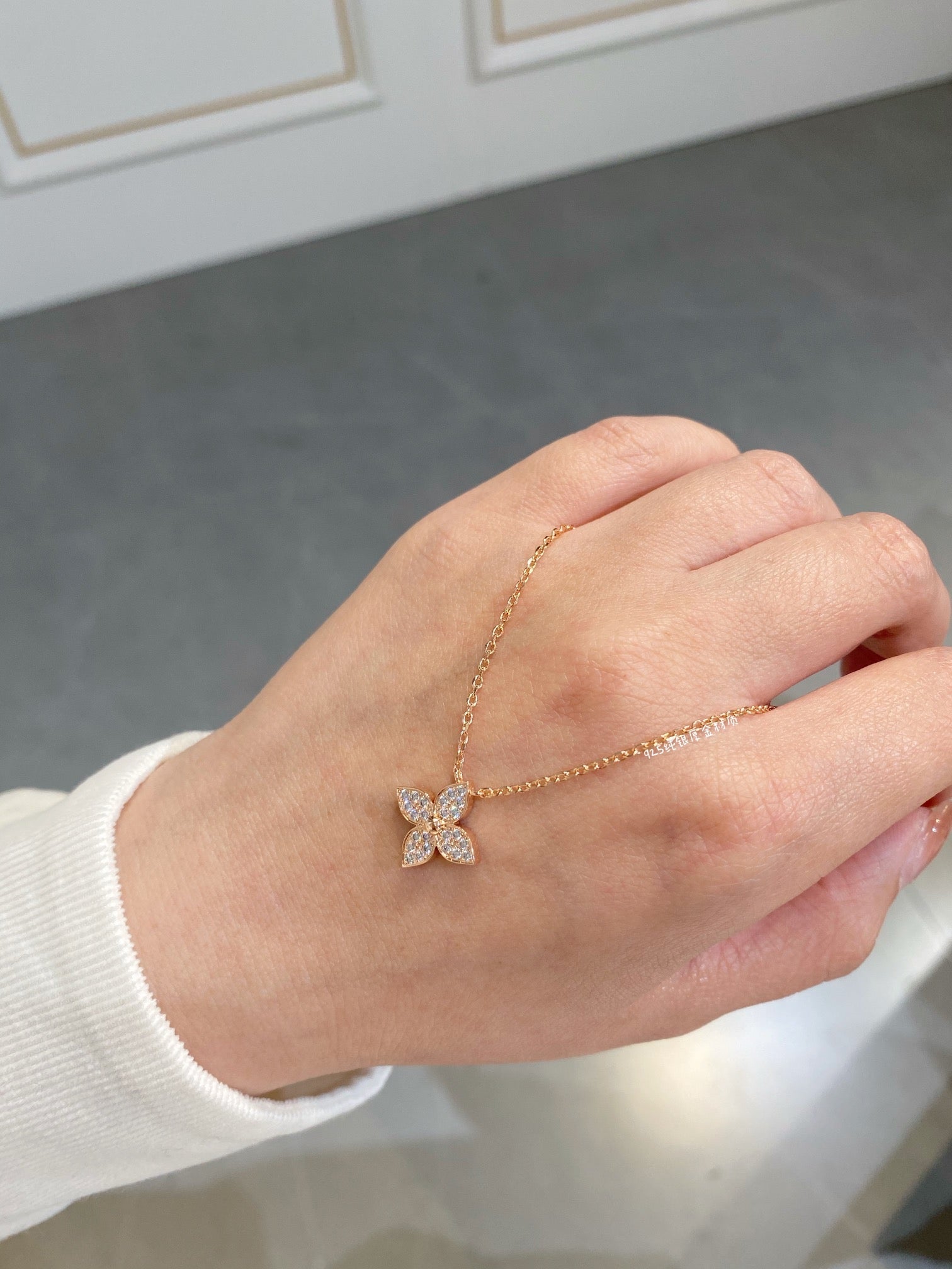 ¡®Imperial¡¯STAR DIAMOND NECKALCE