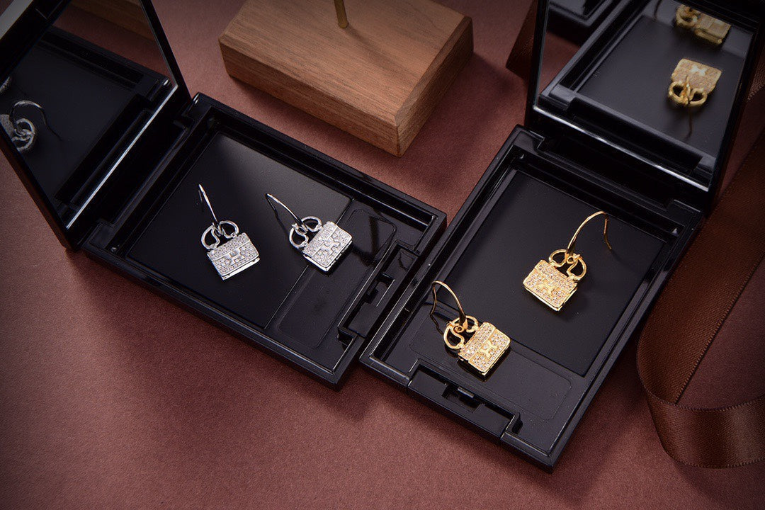 ¡®Imperial¡¯KELLY DIAMOND EARRINGS