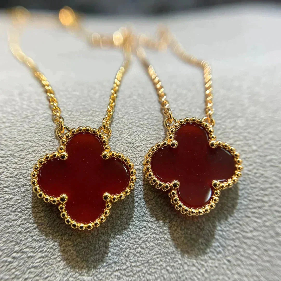 ¡®Imperial¡¯CLOVER 15MM CARNELIAN SINGLE FLOWER NECKLACE