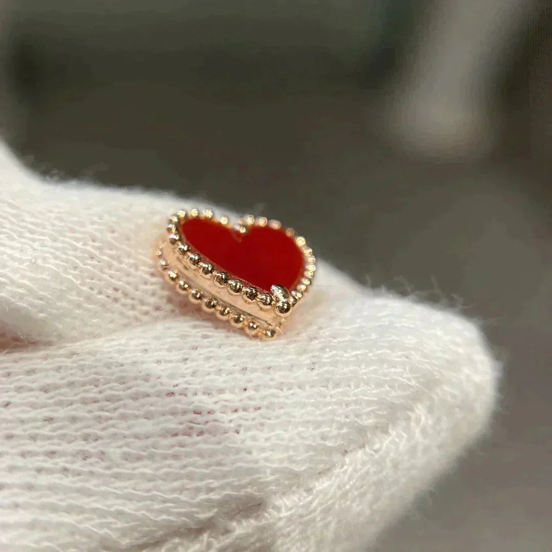 ¡®Imperial¡¯HEART CARNELIAN STUD EARRINGS