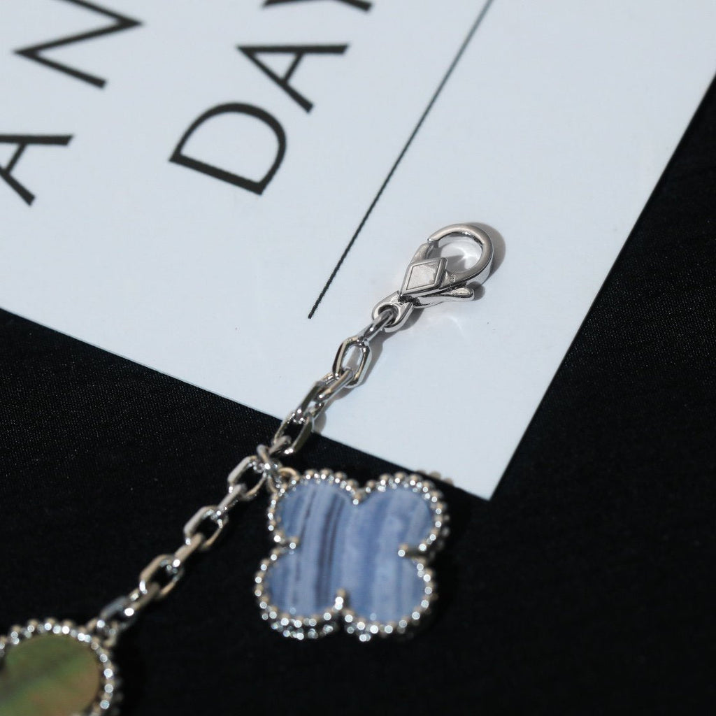¡®Imperial¡¯CLOVER BRACELET 5 MOTIFS MOP CHALCEDONY SILVER