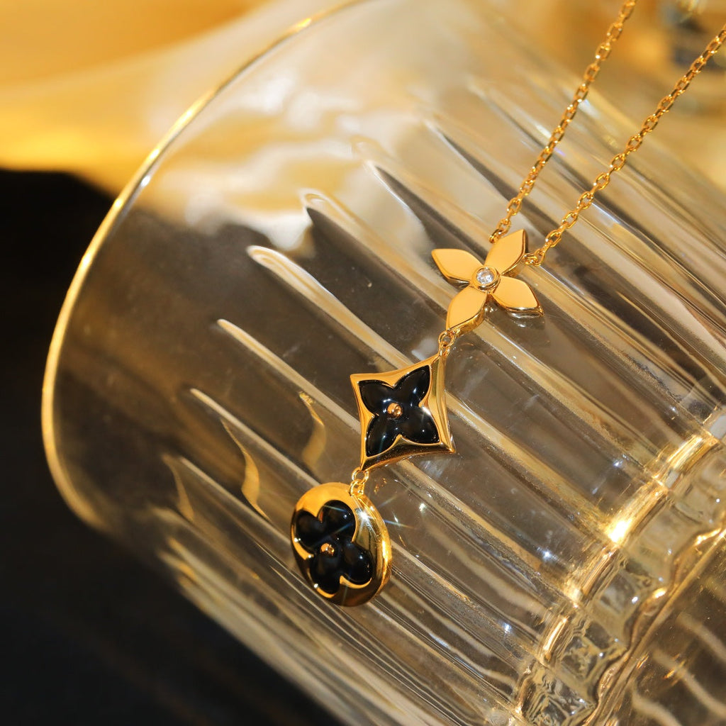 ¡®Imperial¡¯STAR AND SUN ONYX PINK GOLD NECKLACE