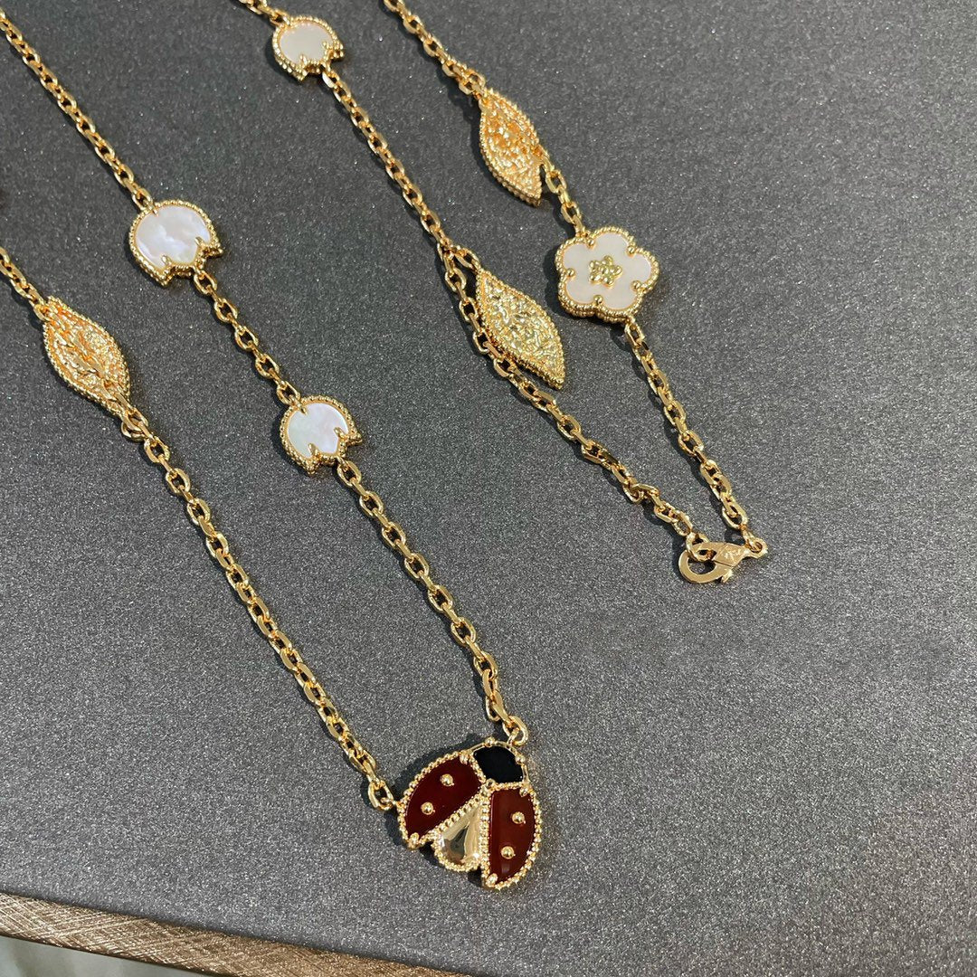 ¡®Imperial¡¯LUCKY SPRING 15 MOTIFS GOLD NECKLACE
