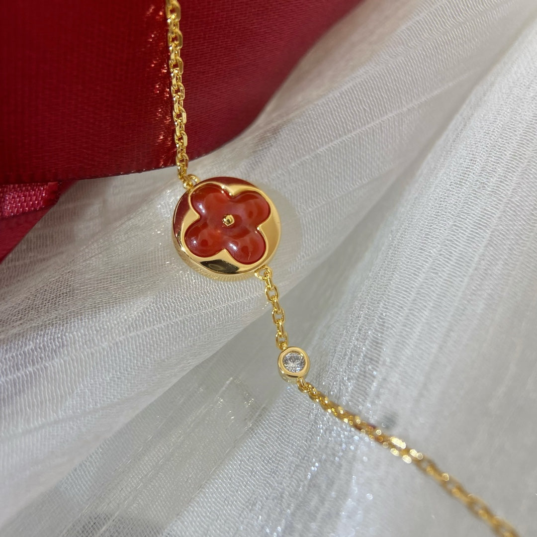 ¡®Imperial¡¯SUN PEDANT CARNELIAN BRACELET