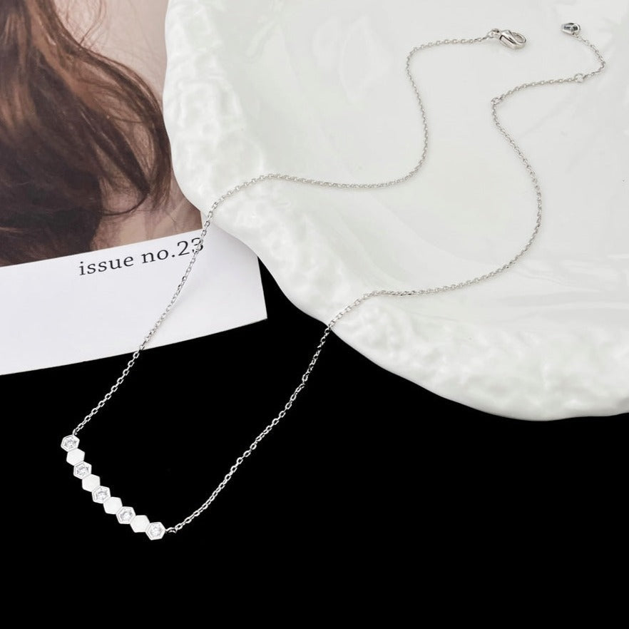 ¡®Imperial¡¯BEE MY LOVE DIAMOND NECKLACE