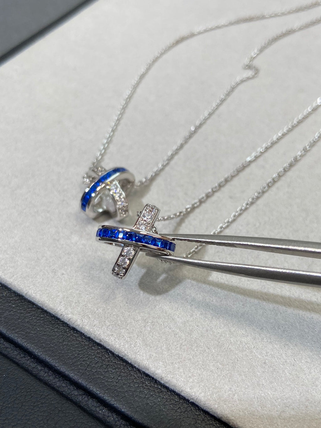 ¡®Imperial¡¯LIENS DIAMOND SILVER NECKLACE
