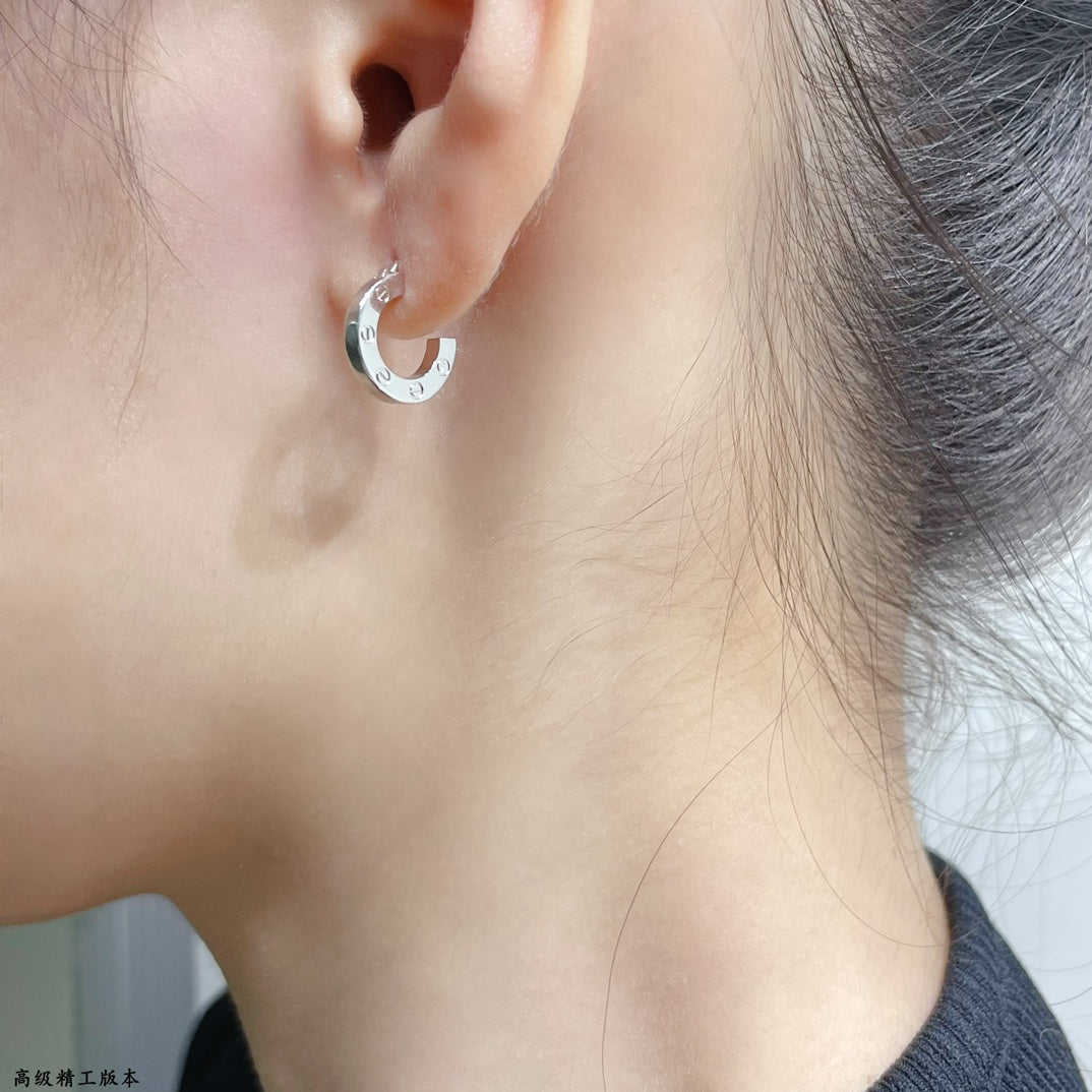 ¡®Imperial¡¯LOVE MINI EARRINGS