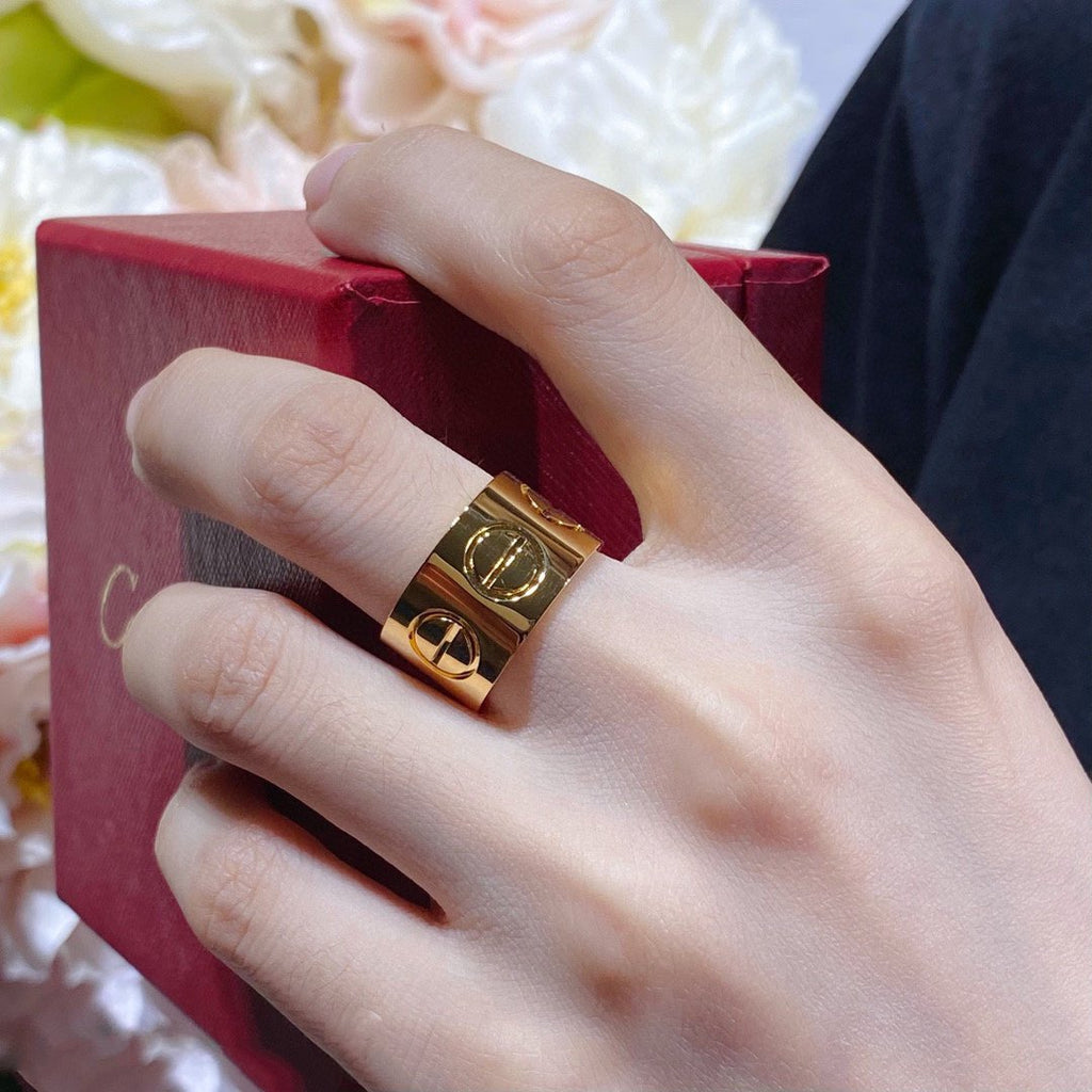 ¡®Imperial¡¯LOVE 11MM LARGE RING