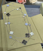 ¡®Imperial¡¯CLOVER 16 MOTIF CHALCEDONY MOP SILVER NECKLACE