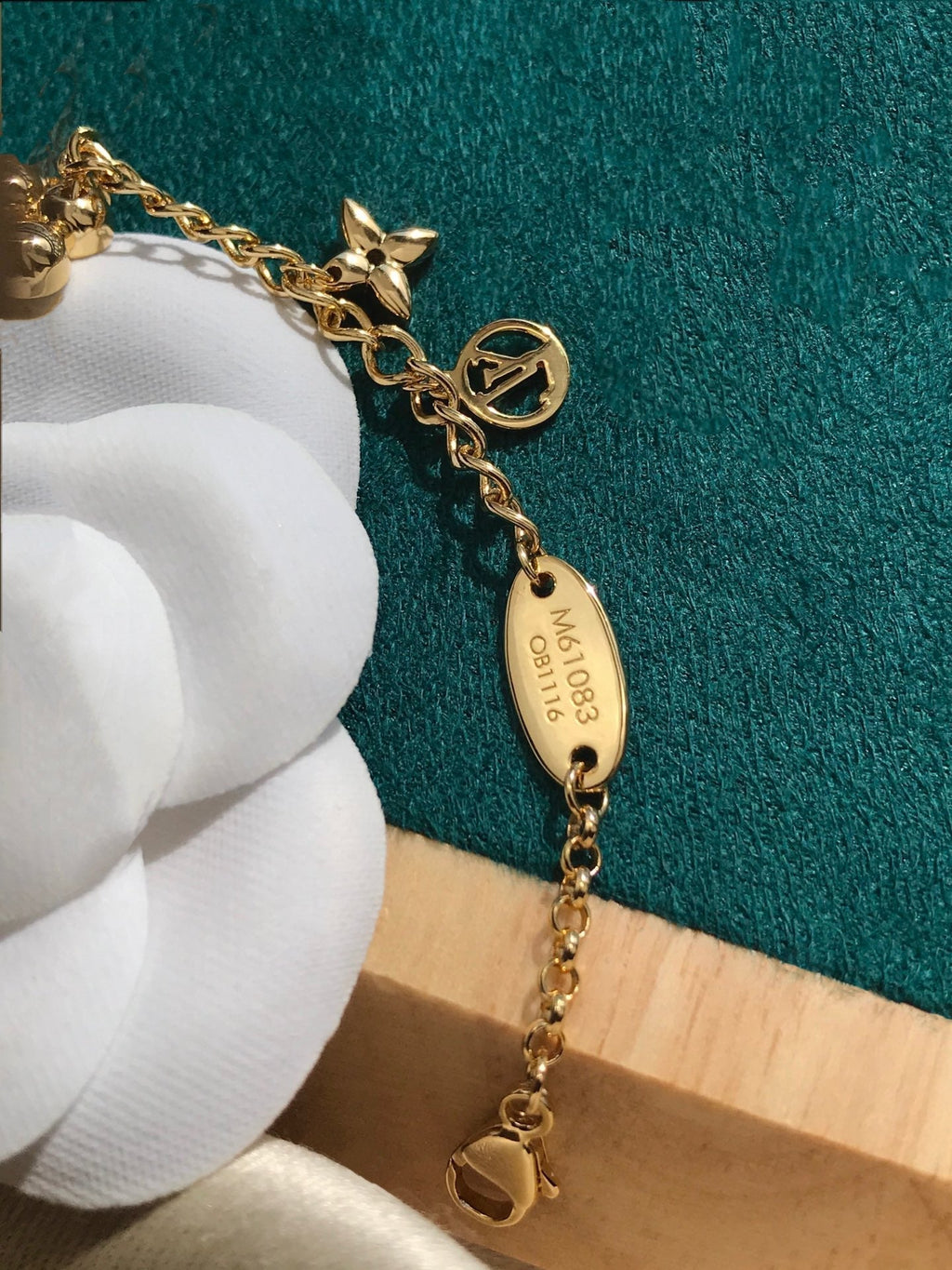 ¡®Imperial¡¯BLOOMING PINK GOLD MOP BRACELET
