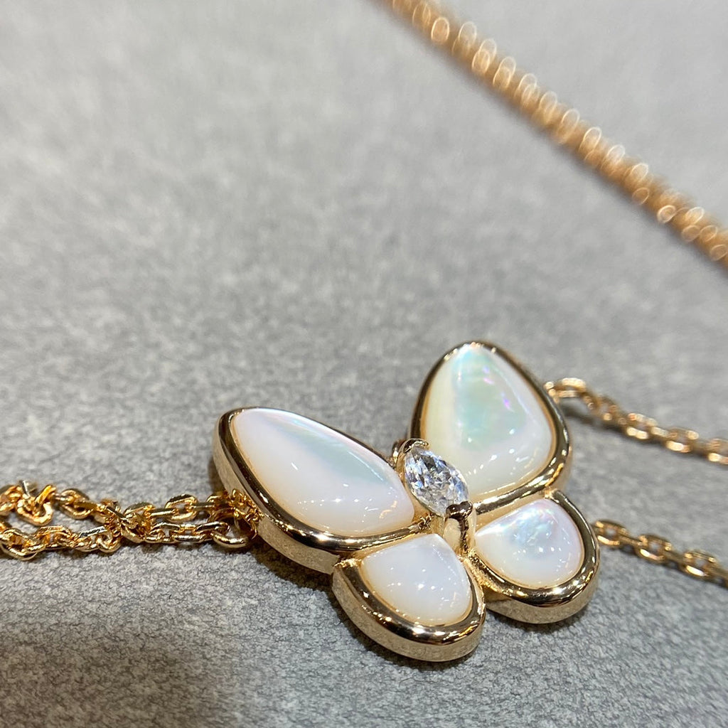 ¡®Imperial¡¯BUTTERFLY MOP DIAMOND NECKLACE