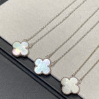 ¡®Imperial¡¯CLOVER MEDIUM SILVER WHITE MOP NECKLACE