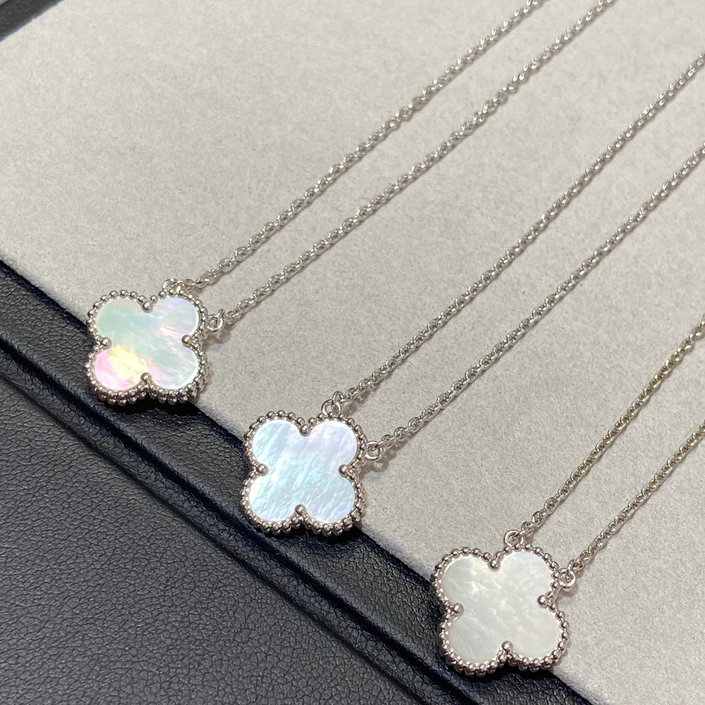 ¡®Imperial¡¯CLOVER MEDIUM SILVER WHITE MOP NECKLACE