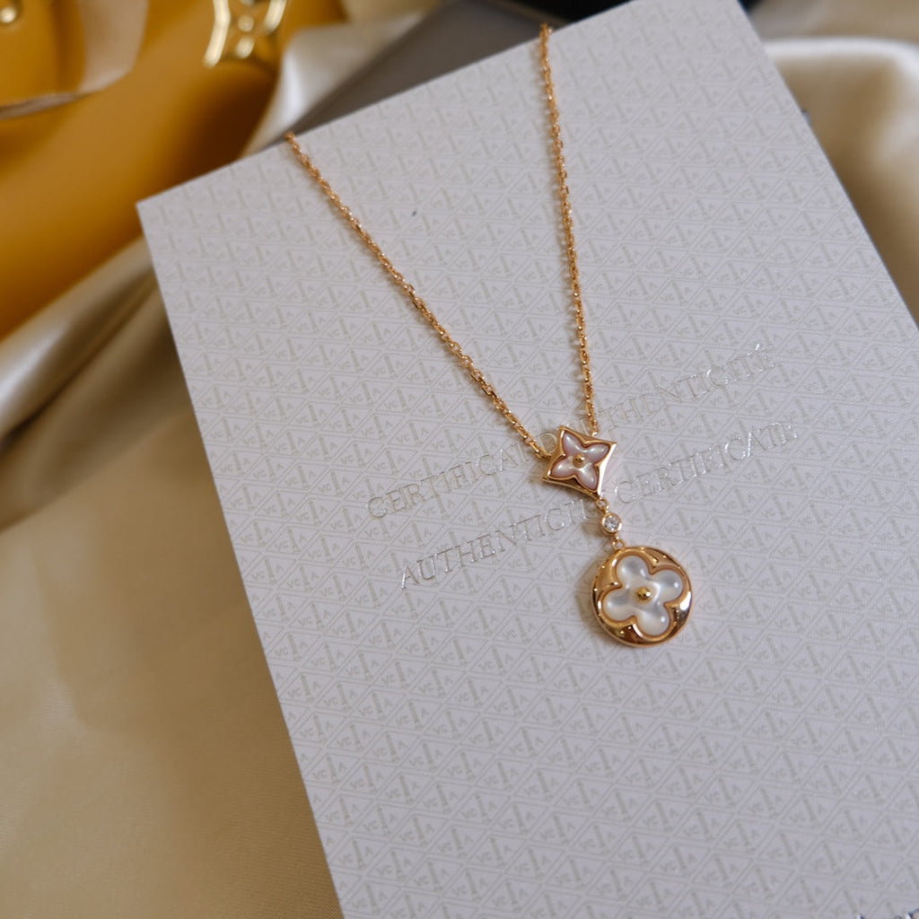 ¡®Imperial¡¯STAR AND SUN WHITE MOP 2 MOTIF PINK GOLD NECKLACE