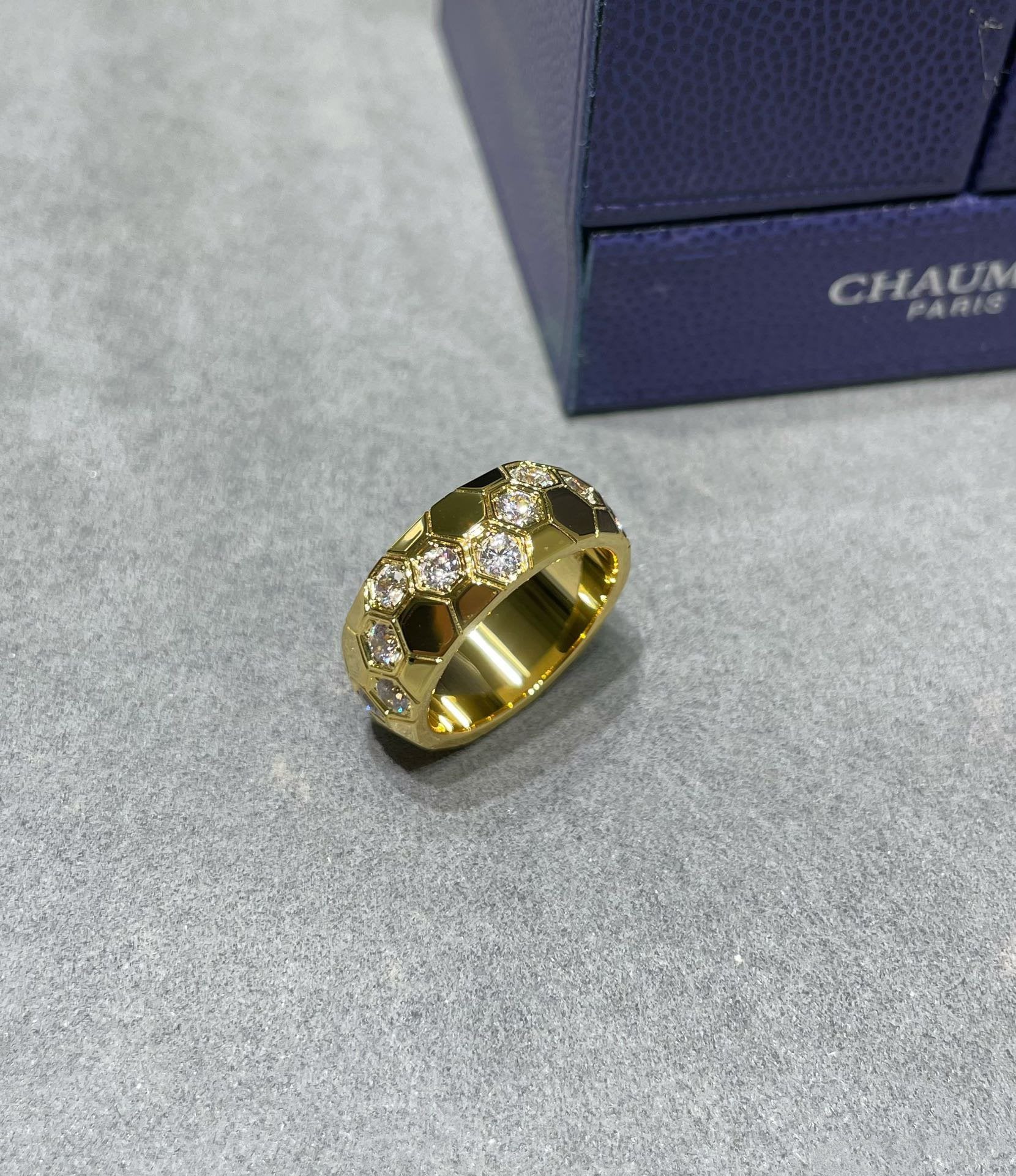 ¡®Imperial¡¯BEE LOVE DIAMOND LARGE RING