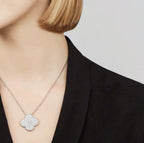 ¡®Imperial¡¯CLOVER 25MM LARGE PENDANT DIAMOND PAVED SILVER NECKLACE