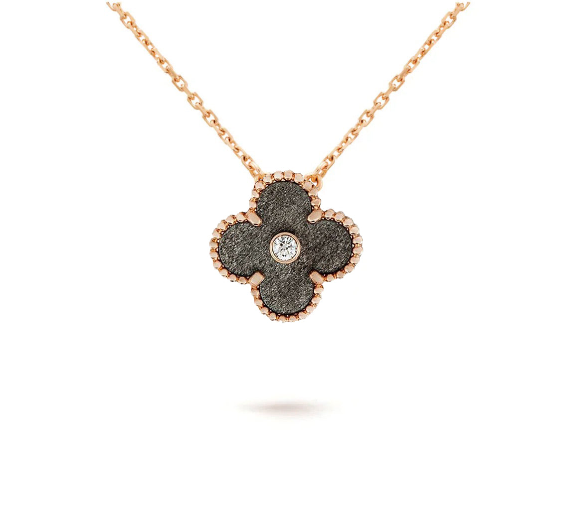 ¡®Imperial¡¯CHRISTMAS LIMITED EDITION NECKLACE COLLECTION