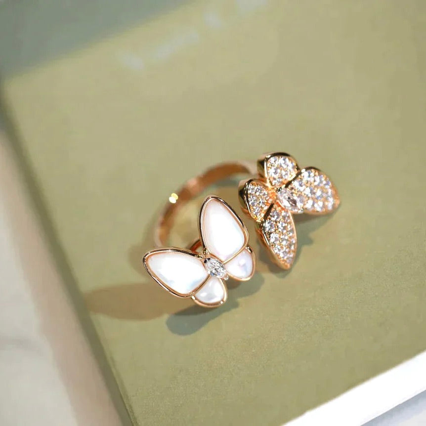 ¡®Imperial¡¯TWIN BUTTERFLY DIAMOND MOP RING