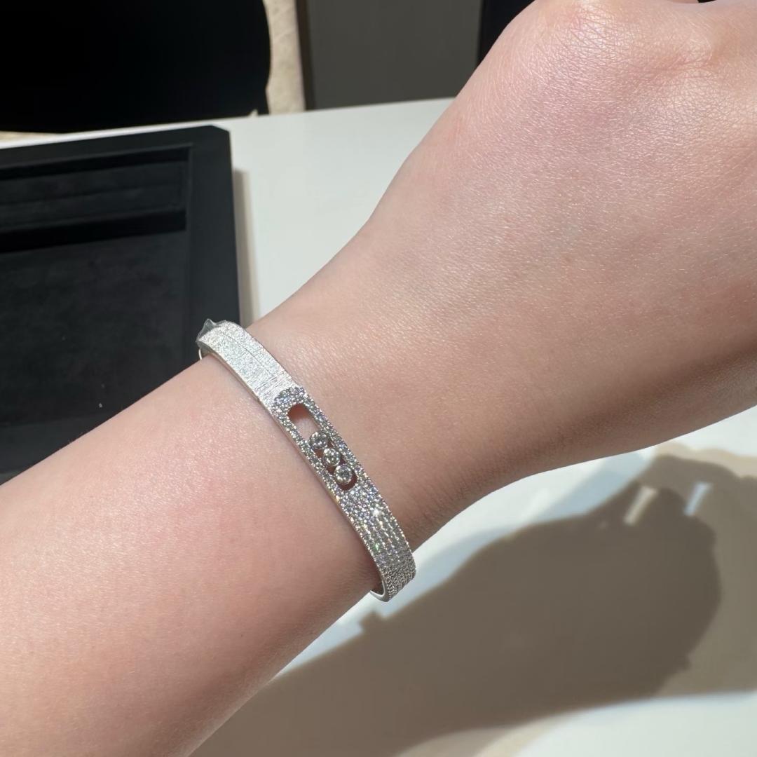 [Imperial Jewelrys]Move Noa Ciselé half pavé bangle