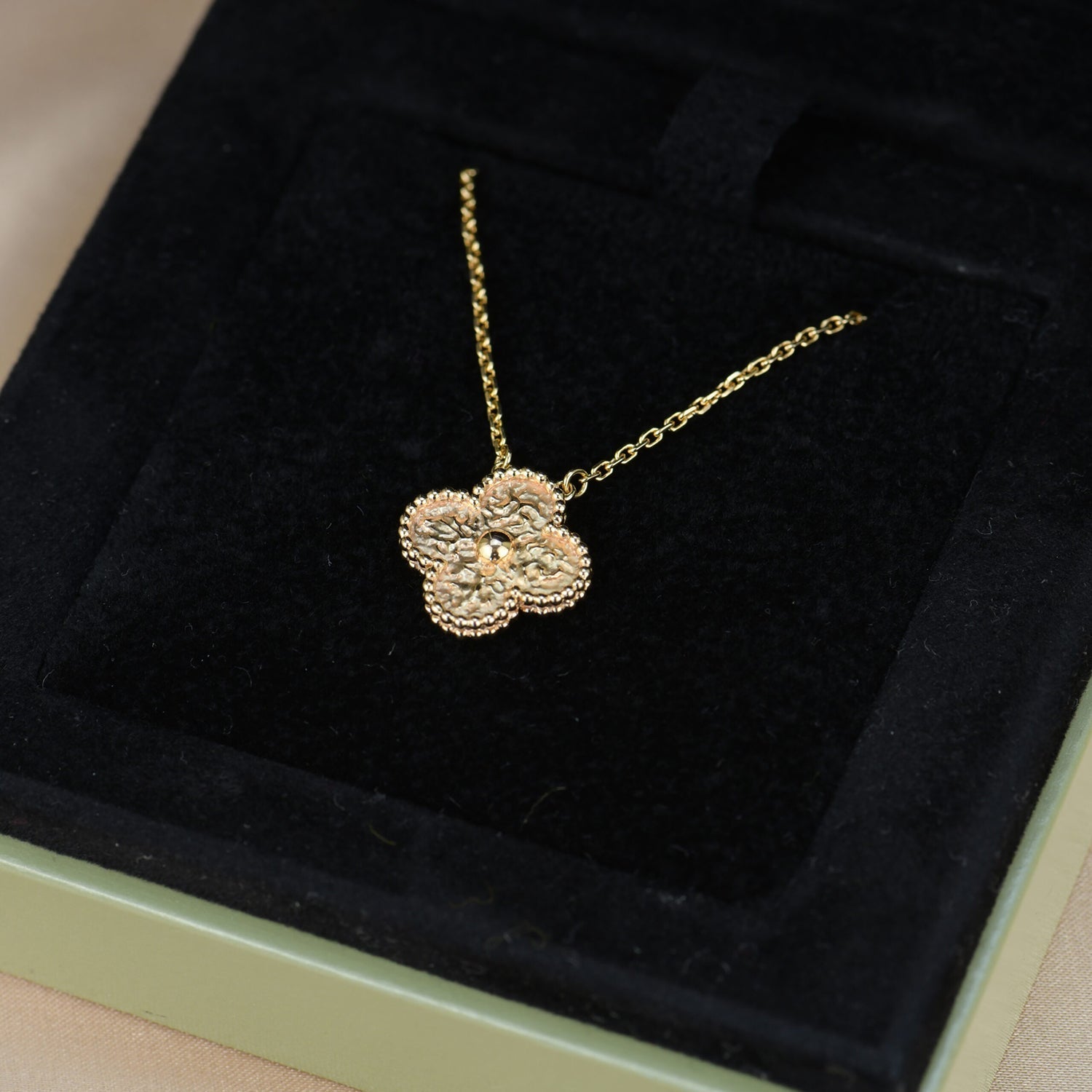 ¡®Imperial¡¯CLOVER 15MM  BRONZING NECKLACE