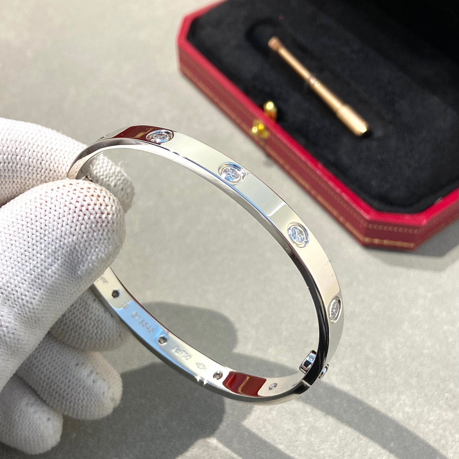 ¡®Imperial¡¯LOVE BRACELET 6.1MM 10 DIAMONDS