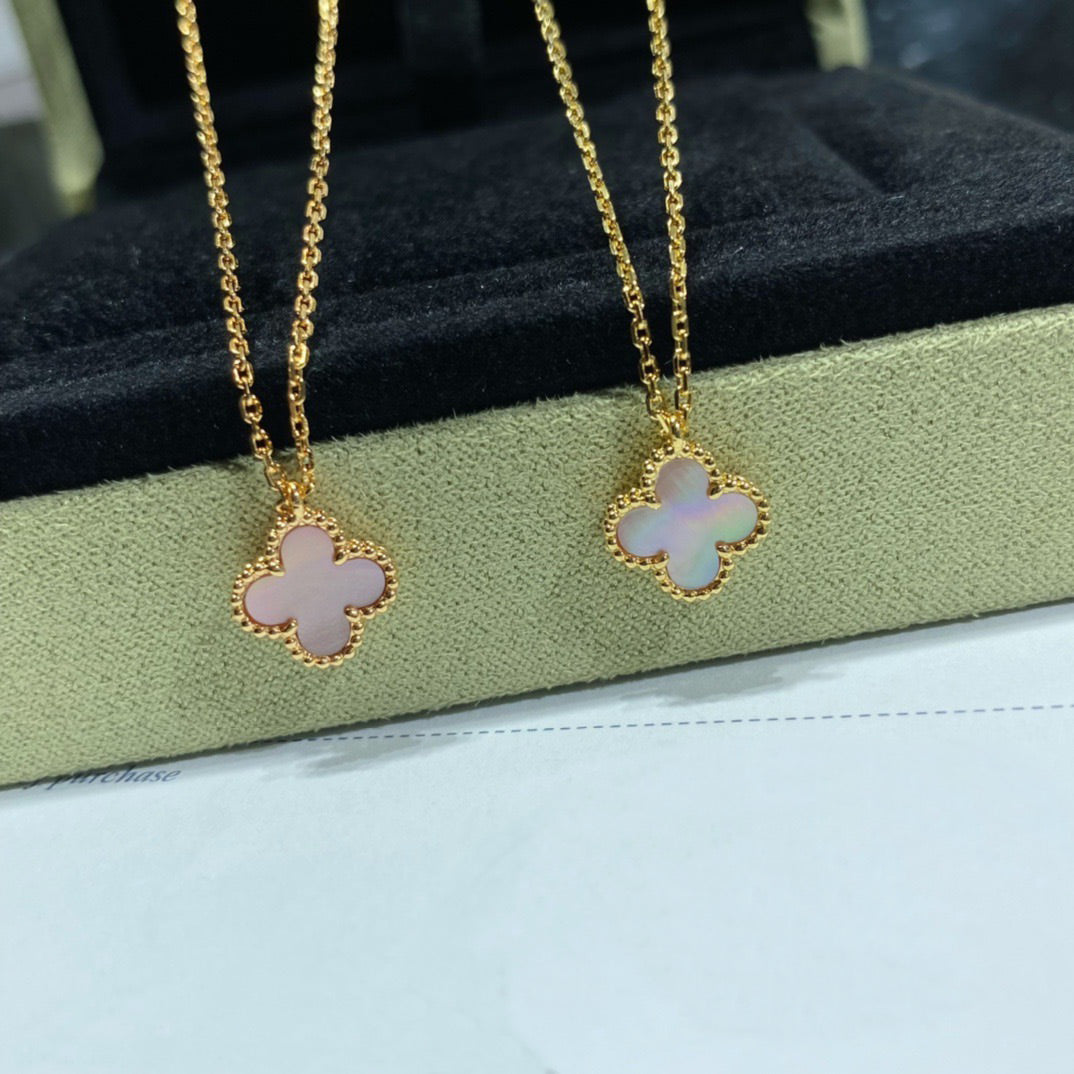 ¡®Imperial¡¯CLOVER 15MM PINK MOTHER-OF-PEARL SINGLE FLOWER NECKLACE
