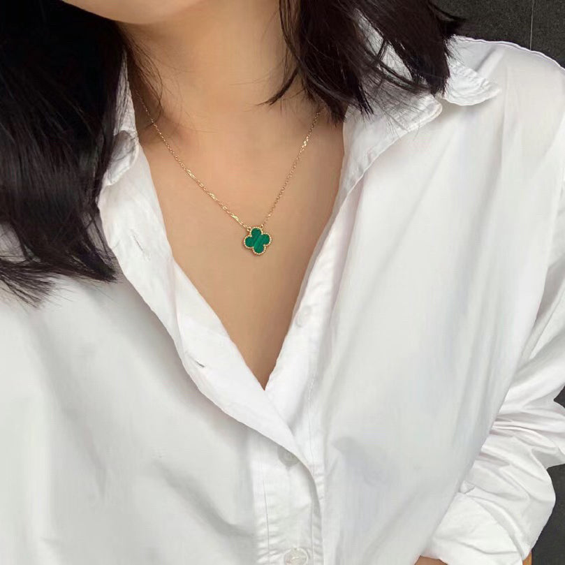 ¡®Imperial¡¯CLOVER 15MM MALACHITE SINGLE FLOWER  NECKLACE