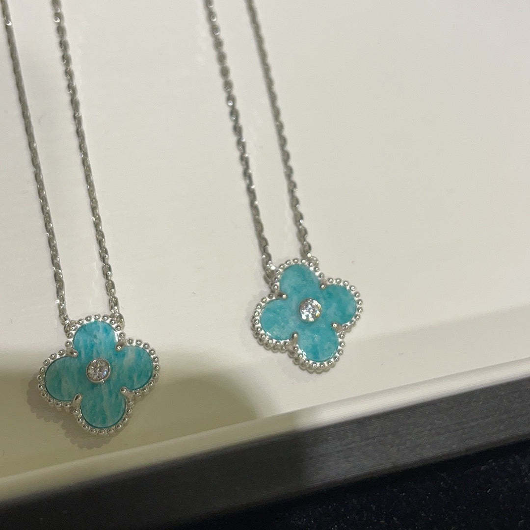 ¡®Imperial¡¯CLOVER 15MM DIAMOND SVRES PORCELAIN  NECKLACE SILVER