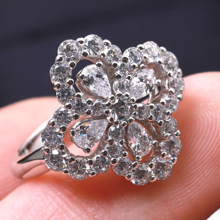 ¡®Imperial¡¯LOOP RING FULL MOTIF DIAMOND 16MM SILVE