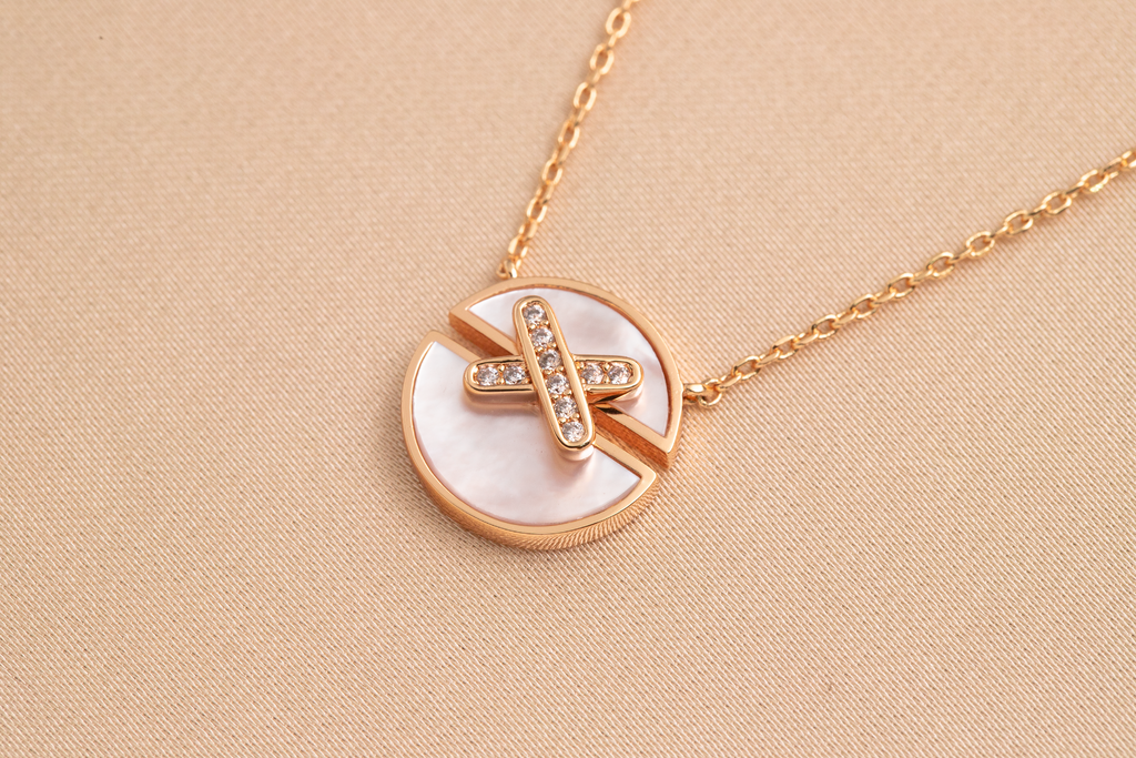 ¡®Imperial¡¯JEUX DE PINK GOLD DIAMOND NECKLACE