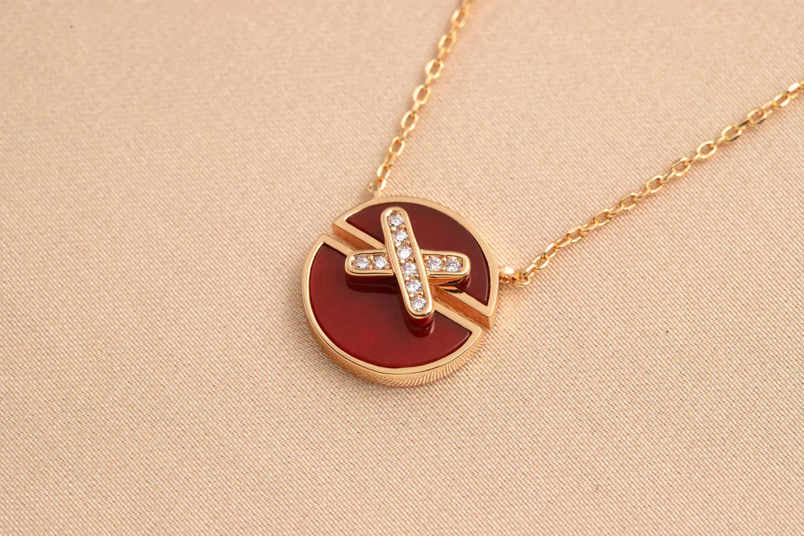 ¡®Imperial¡¯JEUX DE ROSE GOLD DIAMOND NECKLACE