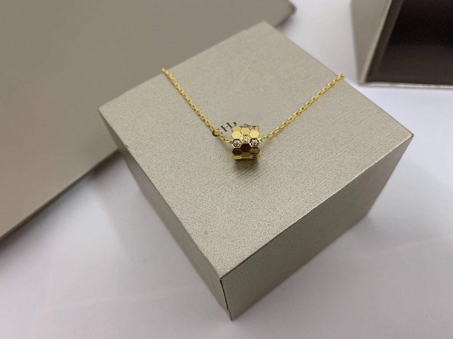 ¡®Imperial¡¯BEE LOVE DIAMOND NECKLACE