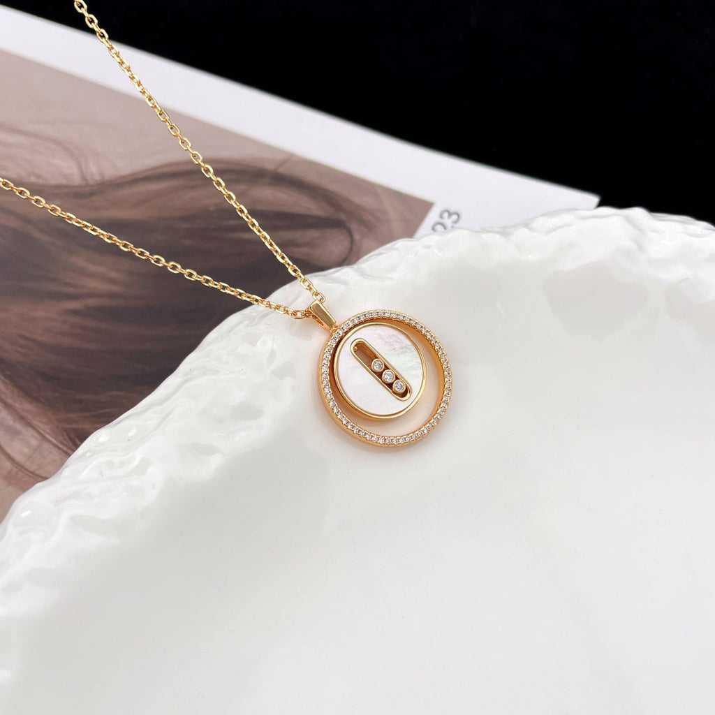 [Imperial Jewelrys]LUCKY MOVE MM NACRE BLANCHE DIAMOND NECKLACE