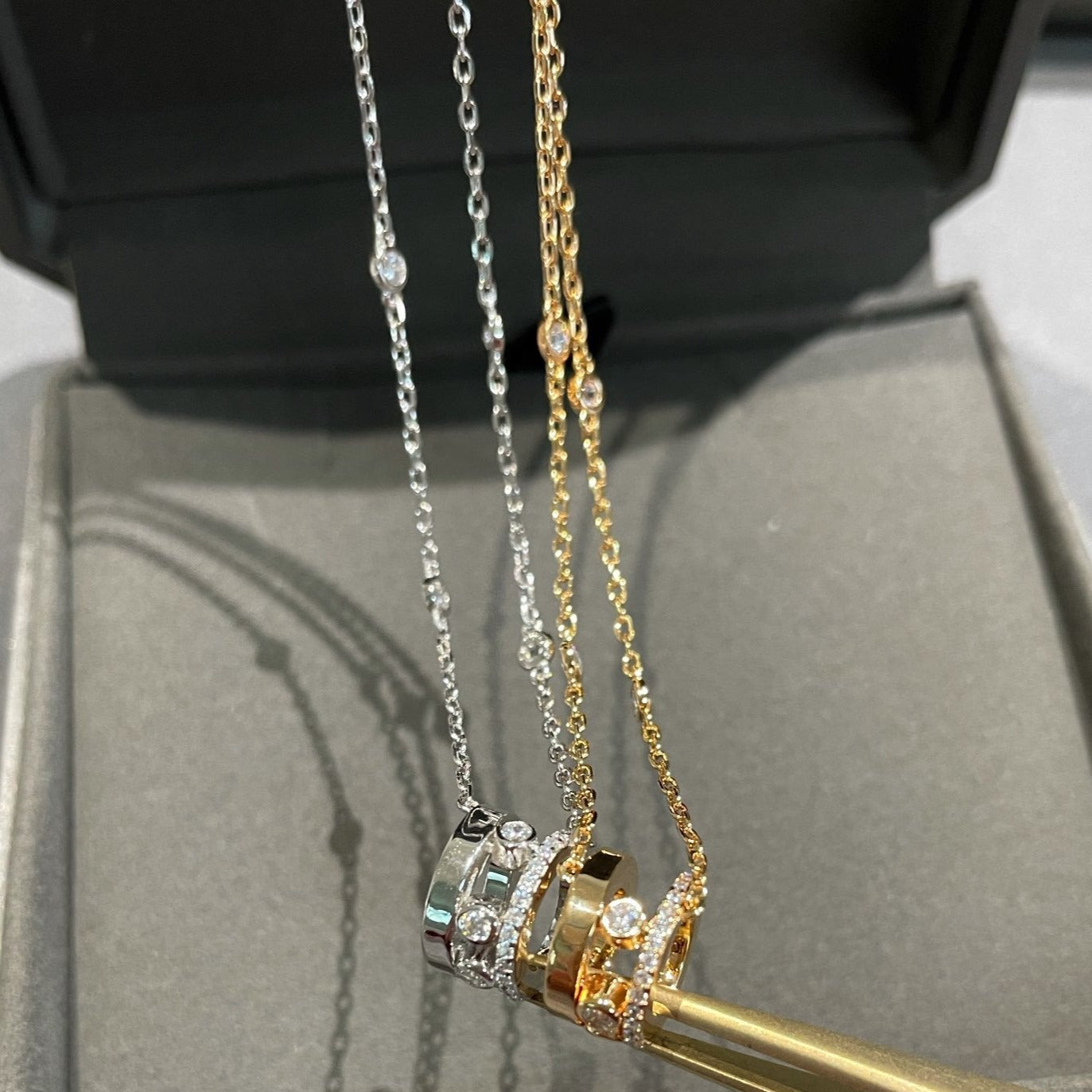 [Imperial Jewelrys]CHAIN MOVE ROMANE PEDAND NECKLACE