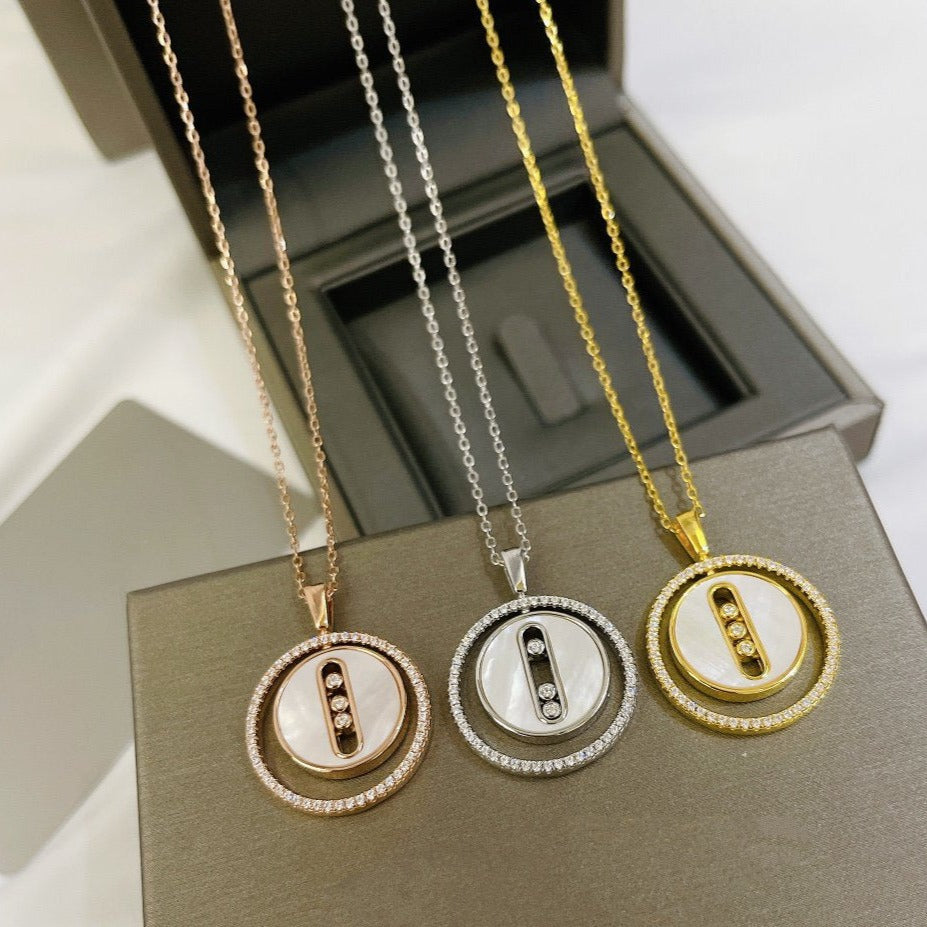 [Imperial Jewelrys]LUCKY MOVE MM NACRE BLANCHE DIAMOND NECKLACE