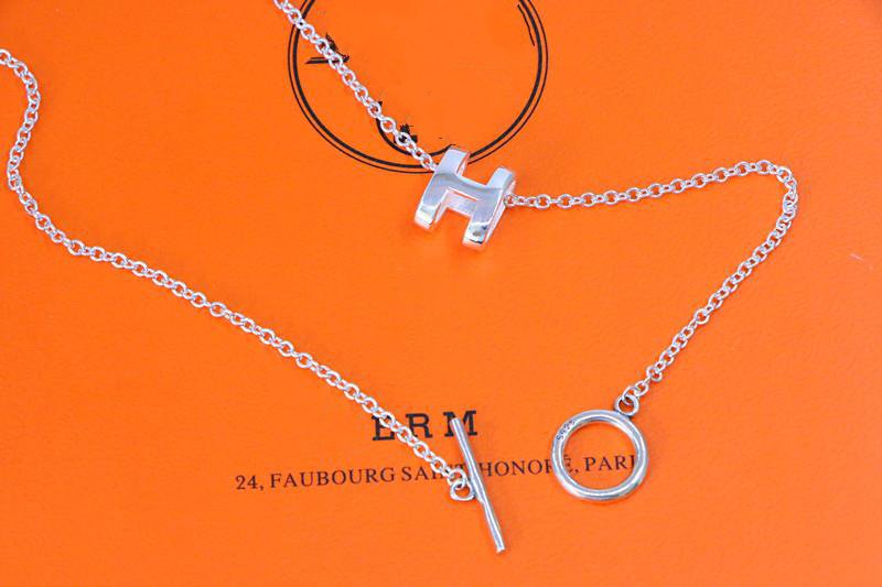 ¡®Imperial¡¯HM NECKLACE H LETTER OVAL SERIES