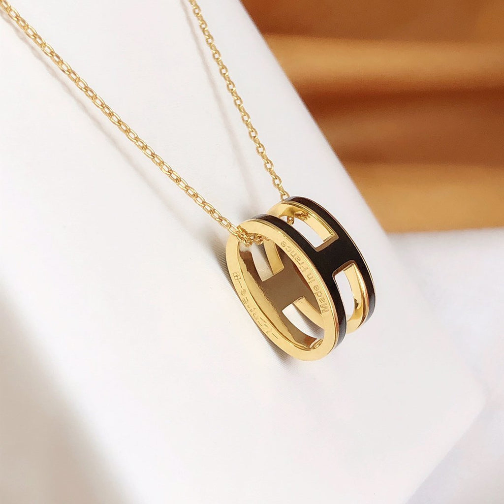 ¡®Imperial¡¯HM CLIC BLACK ENAMEL GOLD NECKLACE