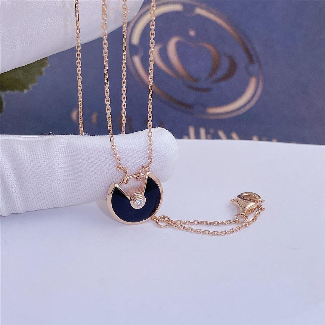 ¡®Imperial¡¯AMULETTE ROSE GOLD ONYX NECKLACE