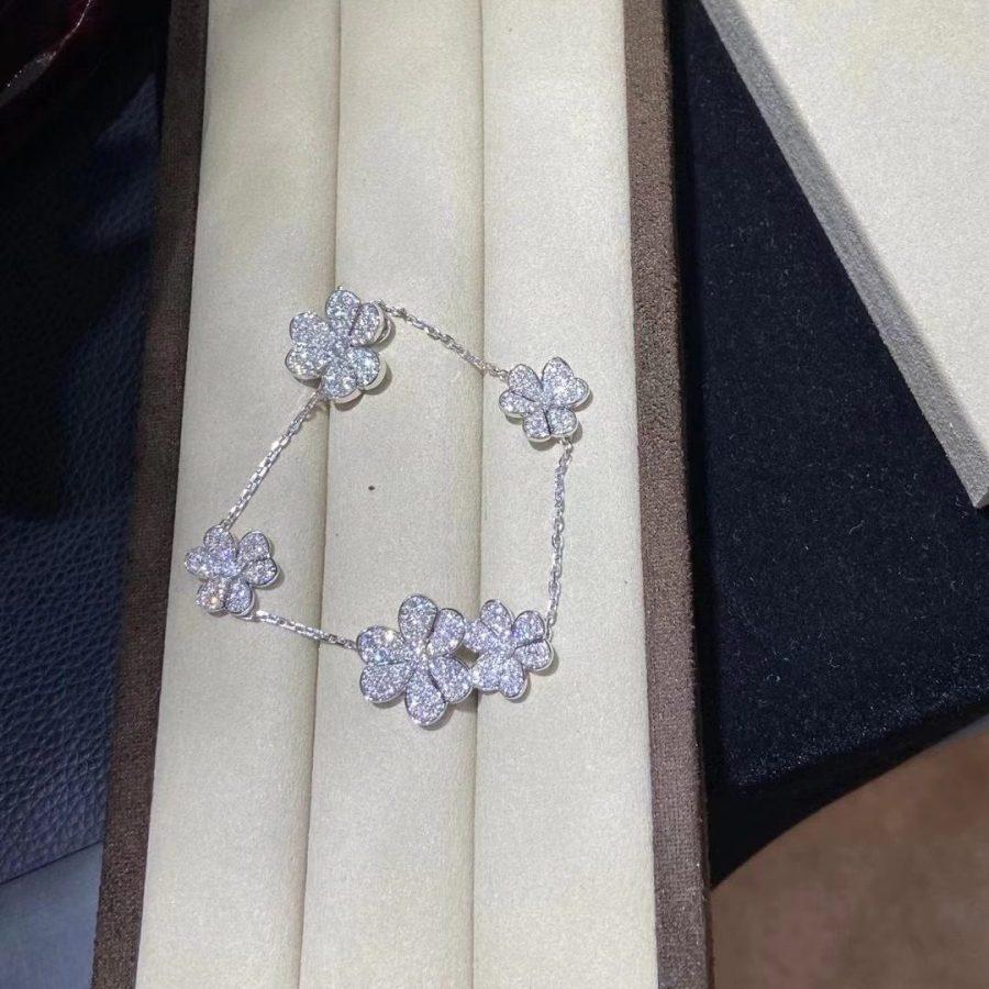 ¡®Imperial¡¯FRIVOLE SILVER 5 FLOWERS BRACELET