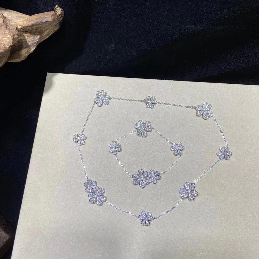 ¡®Imperial¡¯FRIVOLE SILVER 5 FLOWERS BRACELET