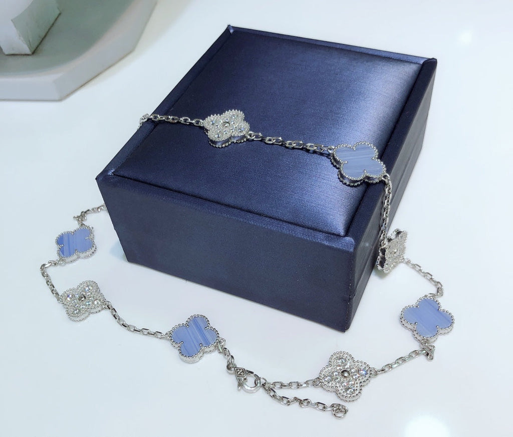 ¡®Imperial¡¯CLOVER 10 MOTIFS CHALCEDONY DIAMONDS SILVER NECKLACE